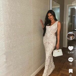 (SOLD) Elegant White Lace Dress